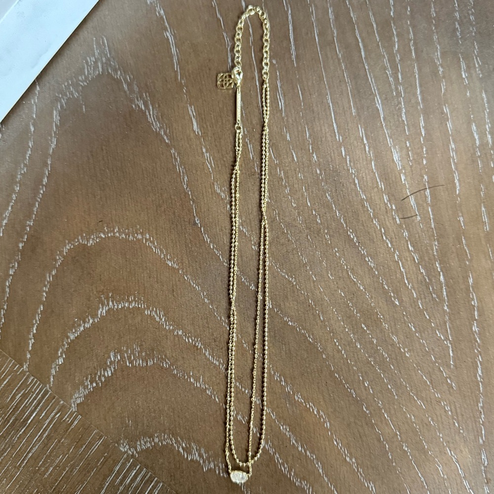Kendra Scott Necklace